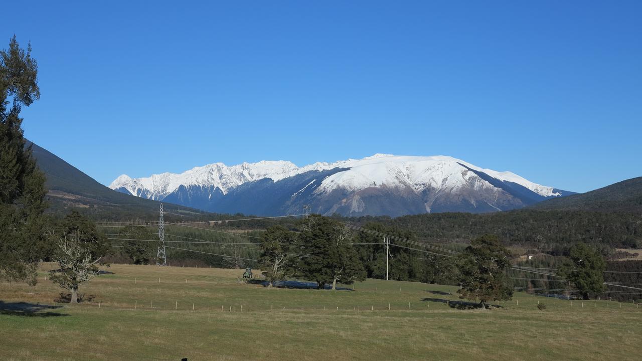Tophouse Mountainview Cottages Saint Arnaud Eksteriør bilde