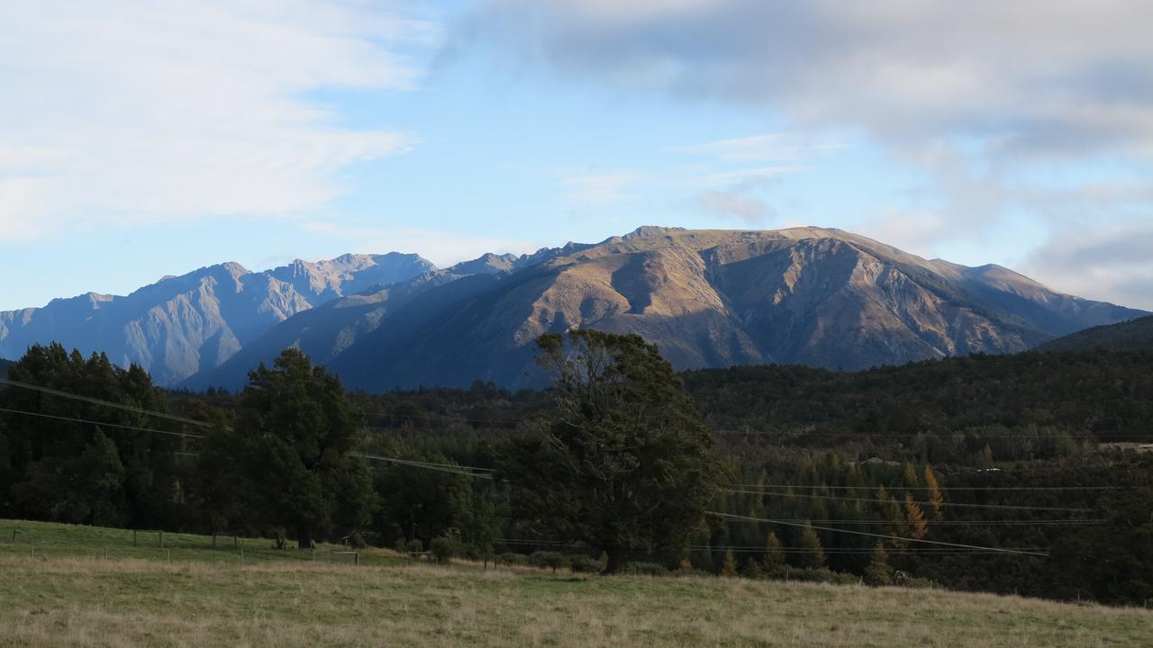 Tophouse Mountainview Cottages Saint Arnaud Eksteriør bilde